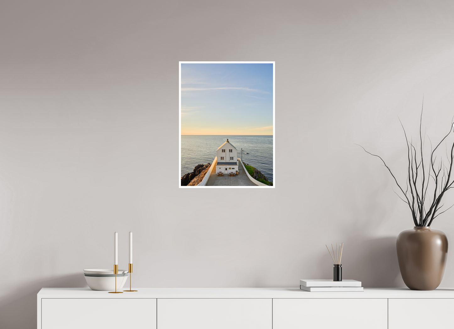 the white lighthouse