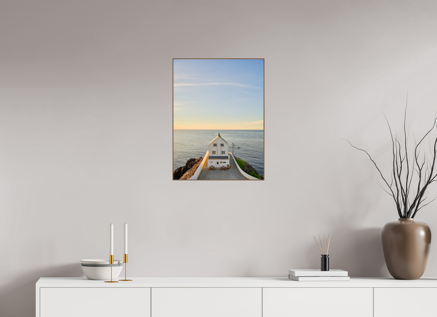 the white lighthouse
