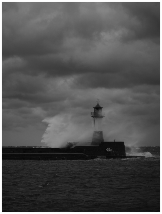 "angry sea" Sassnitz lighthouse on Rügen